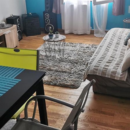 Appartement Au Coeur De Cours La Ville Екстер'єр фото